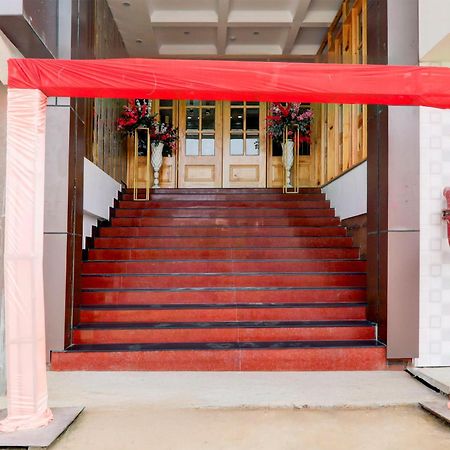 Hotel Super Townhouse Gls International Lucknow Zewnętrze zdjęcie